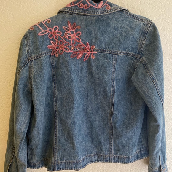 Embroidered denim jacket - Picture 5 of 5